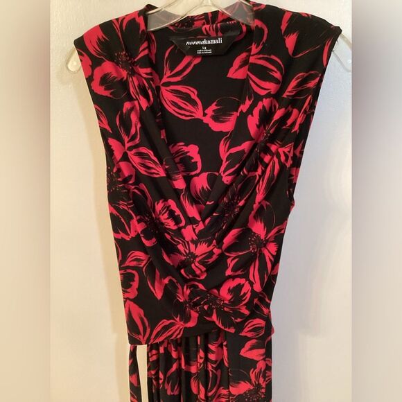 NORMA KAMALI SIZE LARGE BLACK RED FLORAL SLEEVELESS  WRAP DRESS - Picture 4 of 7